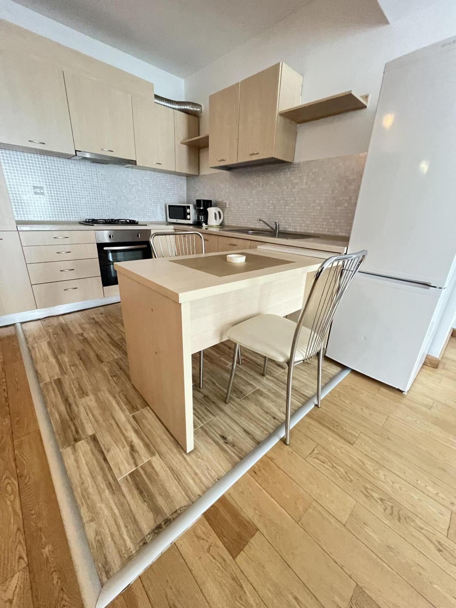 Upground Residence Apartments Бухарест Экстерьер фото